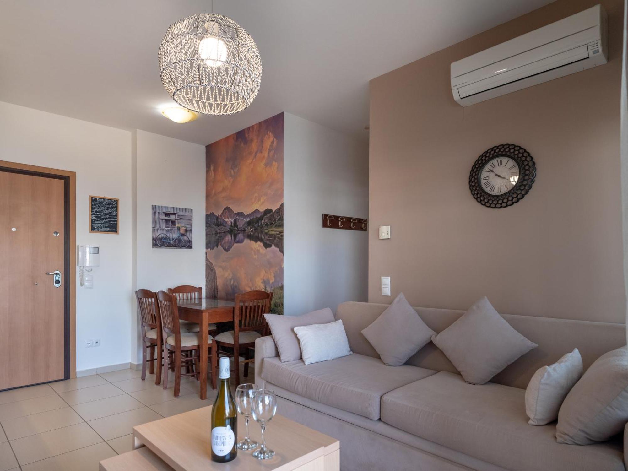 Onyx City Center Apartment With Parking Iraklion Buitenkant foto