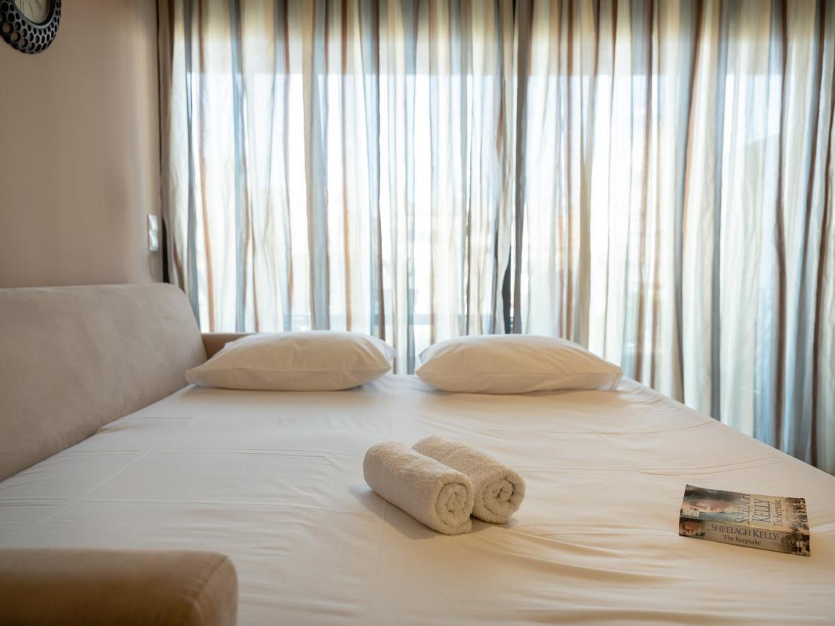 Onyx City Center Apartment With Parking Iraklion Buitenkant foto
