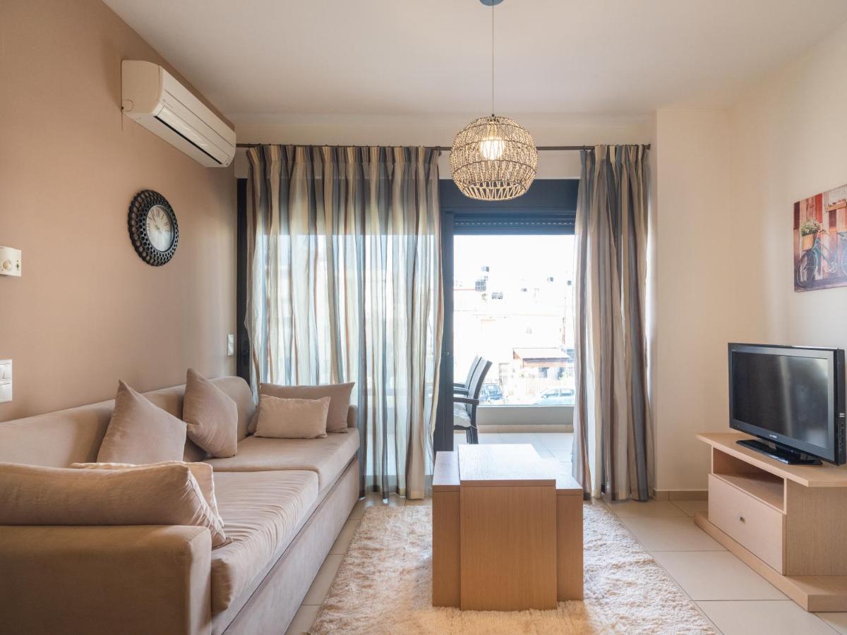 Onyx City Center Apartment With Parking Iraklion Buitenkant foto